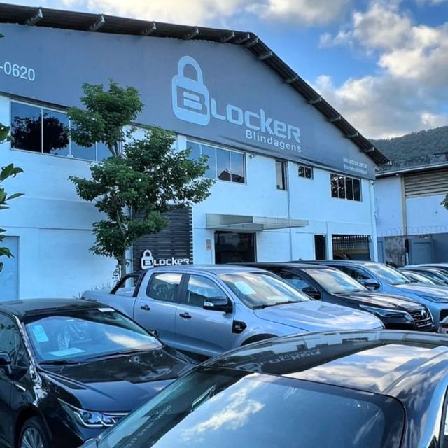 A Blocker é uma empresa que tem a responsabilidade de preservar e salvar vidas com um projeto que impressiona os amantes de carros. 

Nossos valores vão além da ética, do respeito e do comprometimento. Somam-se a eles a excelência, o perfeccionismo e a responsabilidade.

Por isso, somos cuidadosos como se estivéssemos blindando para a nossa família e detalhistas como se o veículo estivesse indo para uma exposição de apaixonados pelo automobilismo. 🖤

#blockerblindagens #blindagemautomotiva #carroblindado #blindarveiculo #blindarcarro #blindadora #blindadorariodejaneiro #blindadorarj #blindagemautomotiva #riodejaneiro